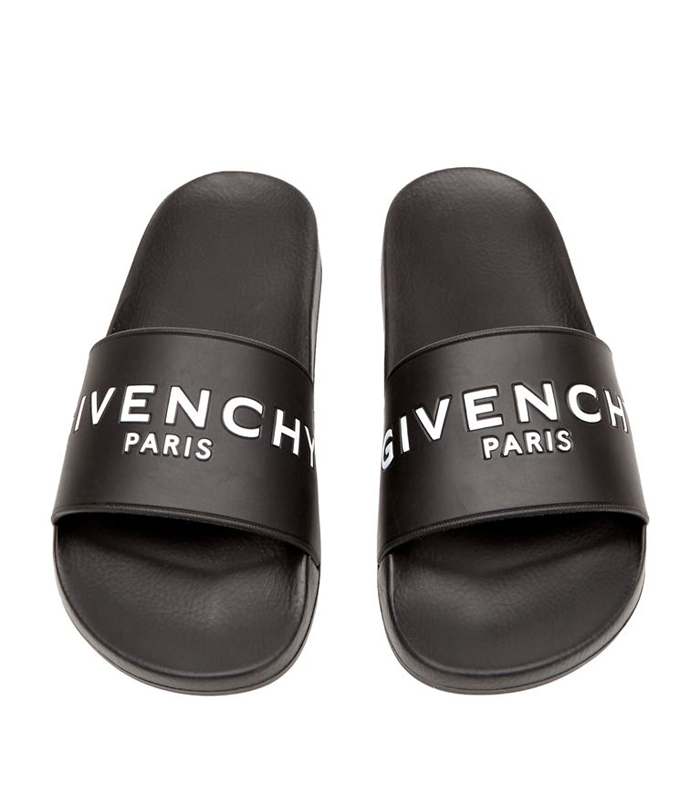 黑白灰三色選擇！Givenchy 延續街頭風 推出高端拖鞋