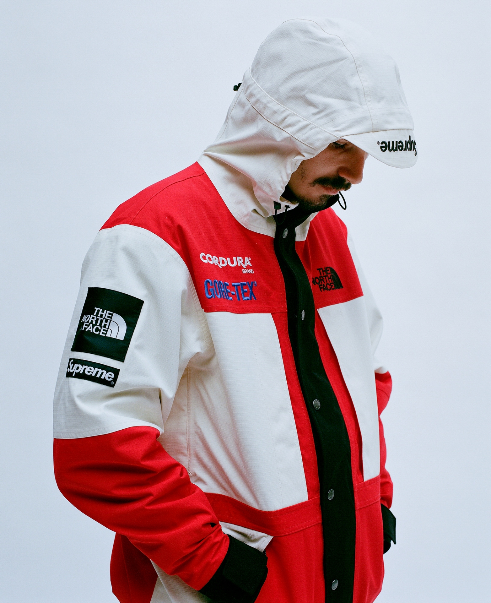 再接再黎！Supreme x The North Face 2018 秋冬聯乘系列第2回！ | LINE購物